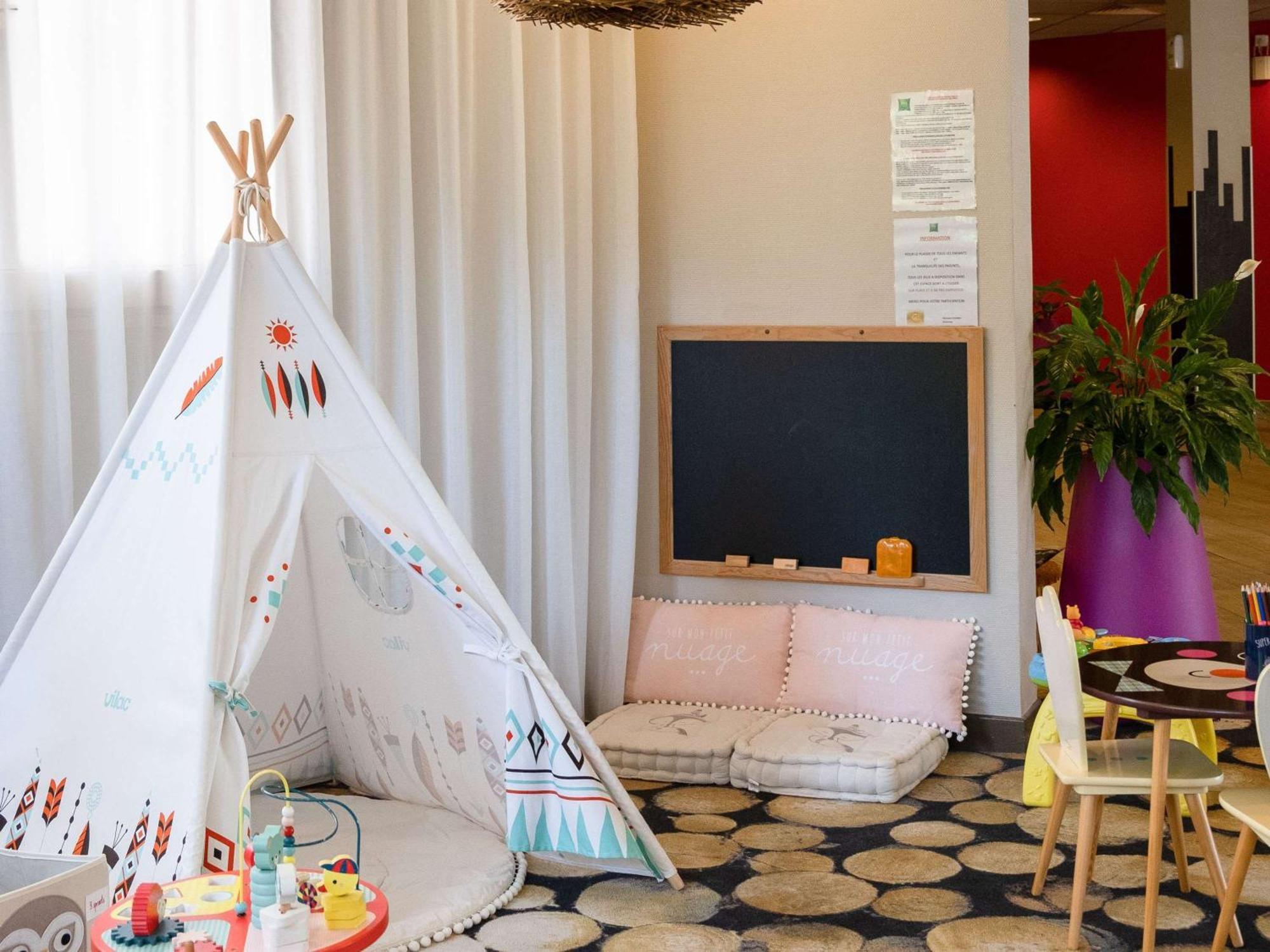 Ibis Styles Dax Centre Hotel Bagian luar foto
