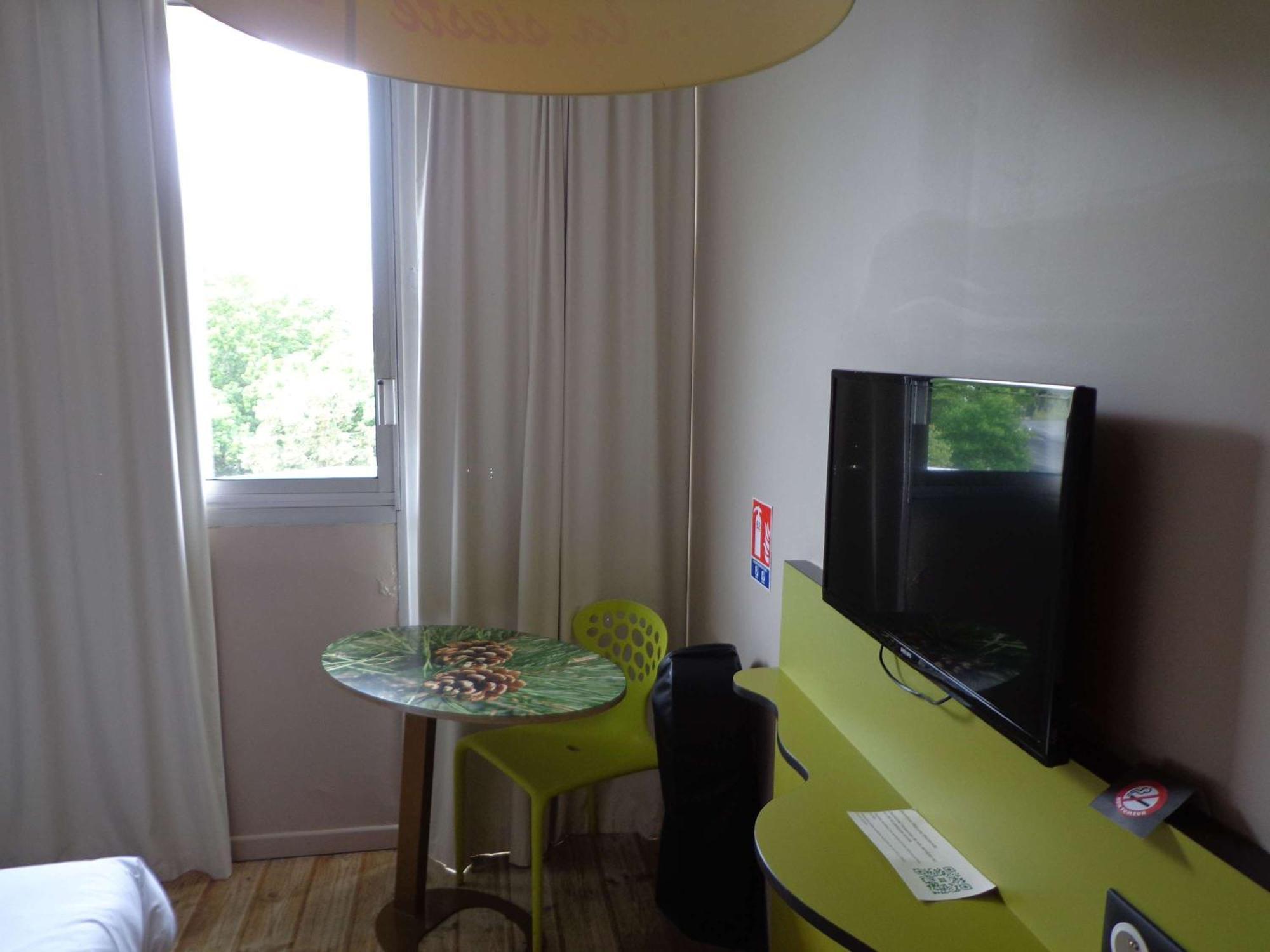 Ibis Styles Dax Centre Hotel Bagian luar foto