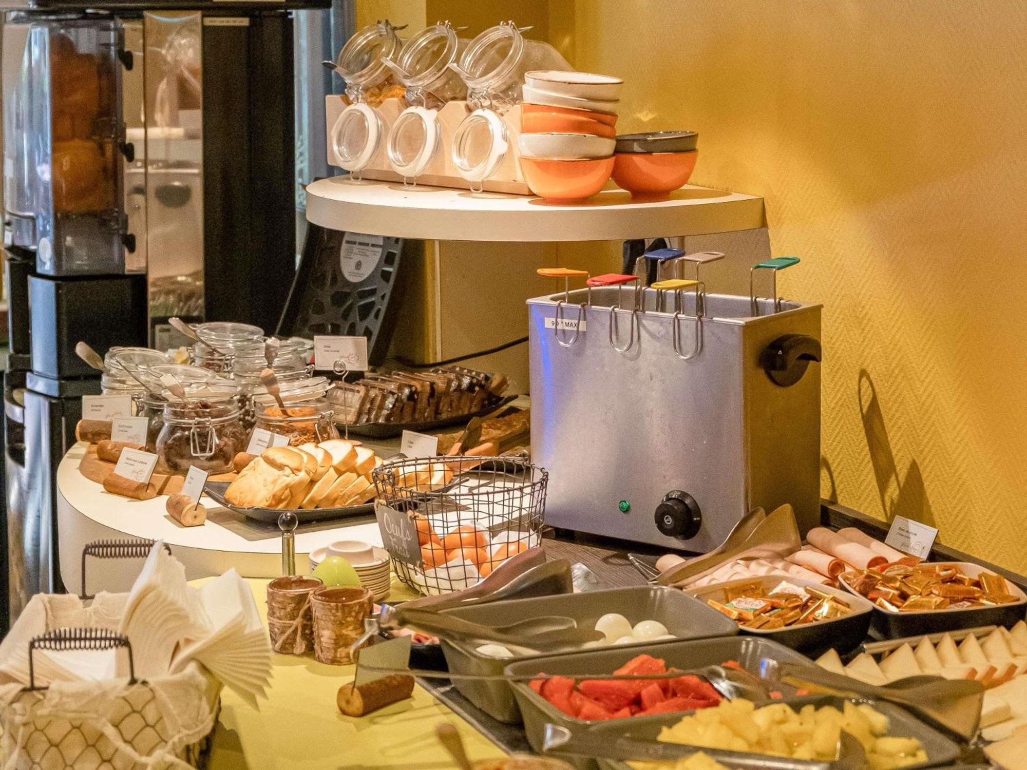 Ibis Styles Dax Centre Hotel Bagian luar foto